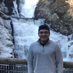 Meet your Posher, Luis